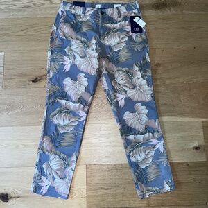 NWT GAP girlfriend chino cotton pants - tropical botanical Size 8